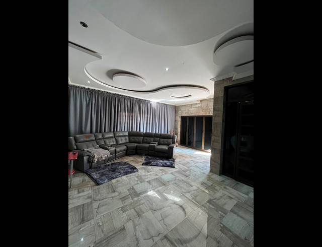 3 BEDROOM HOUSE FOR SALE IN SIBASA